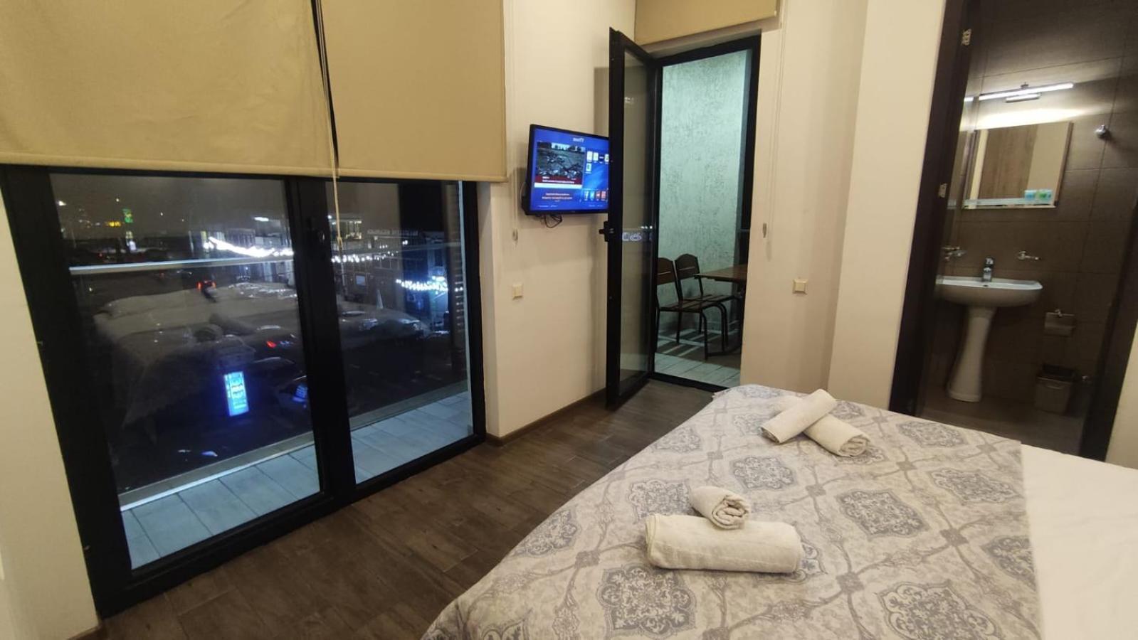 Batumi Hotel エクステリア 写真