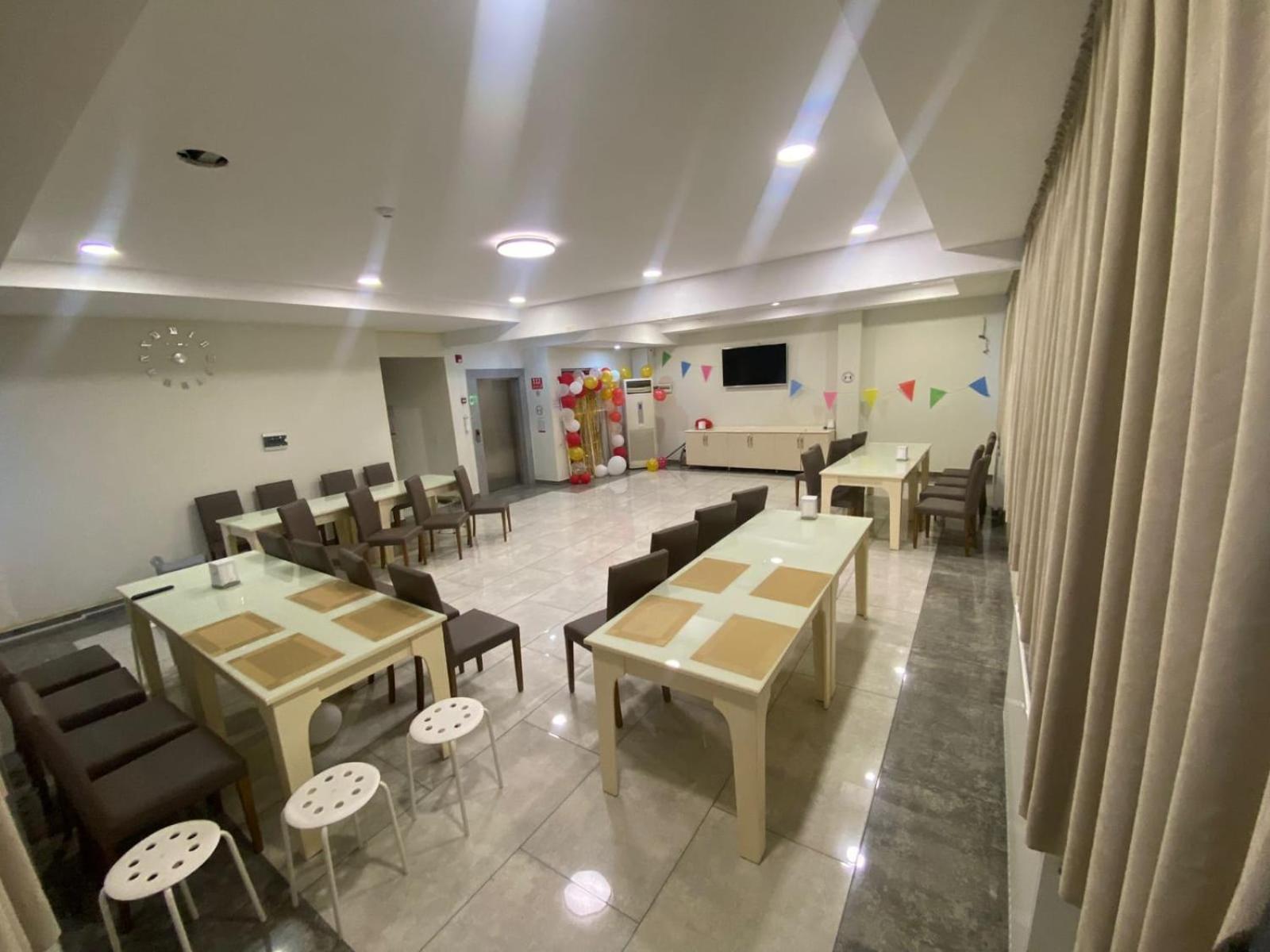 Batumi Hotel エクステリア 写真