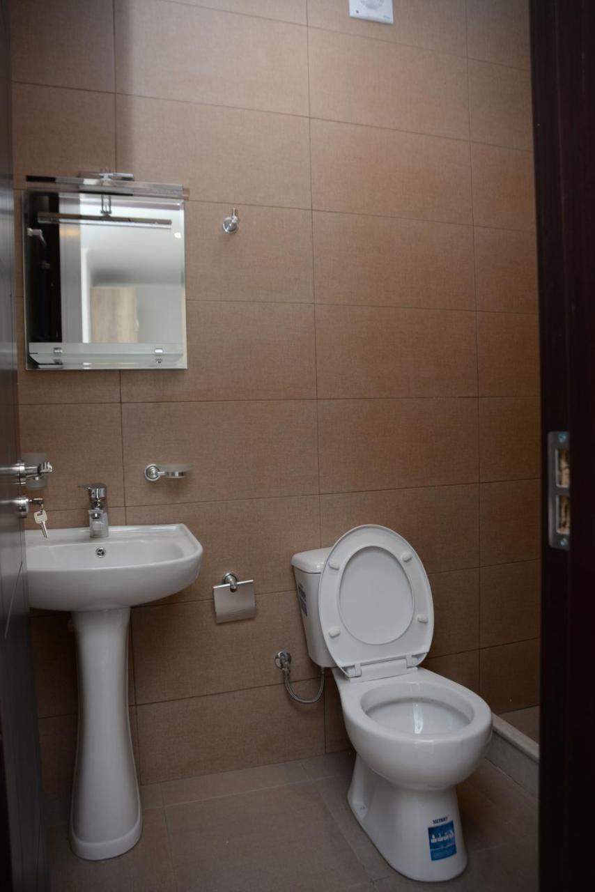 Batumi Hotel エクステリア 写真