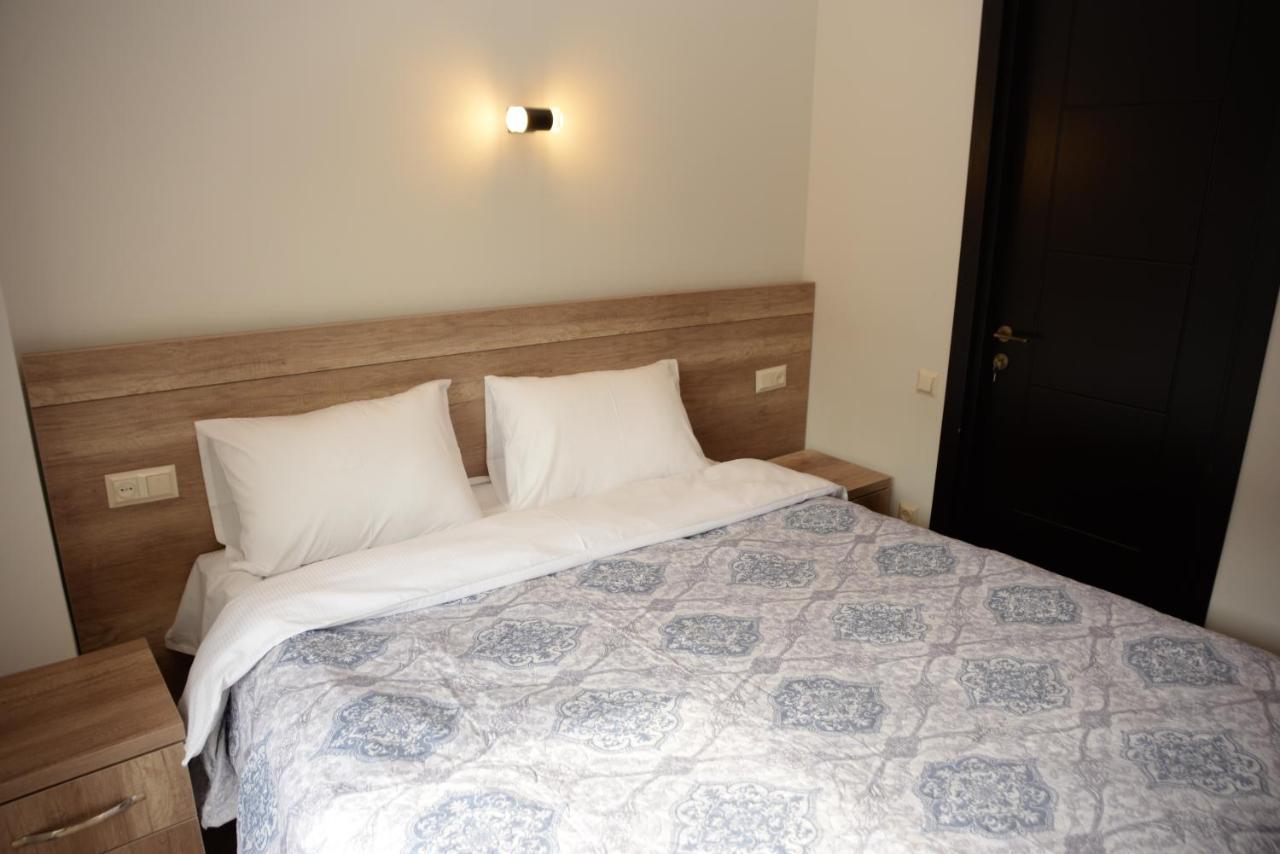 Batumi Hotel エクステリア 写真