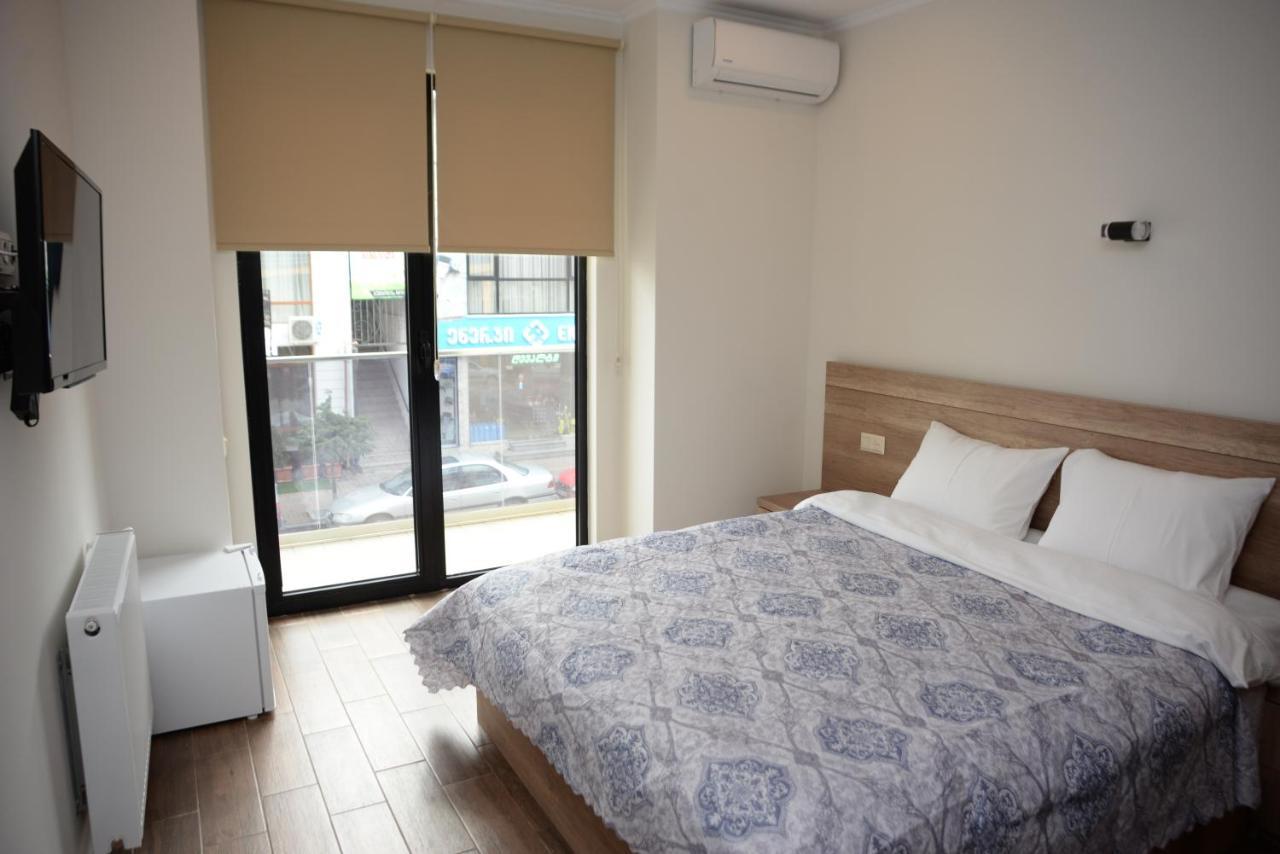 Batumi Hotel エクステリア 写真