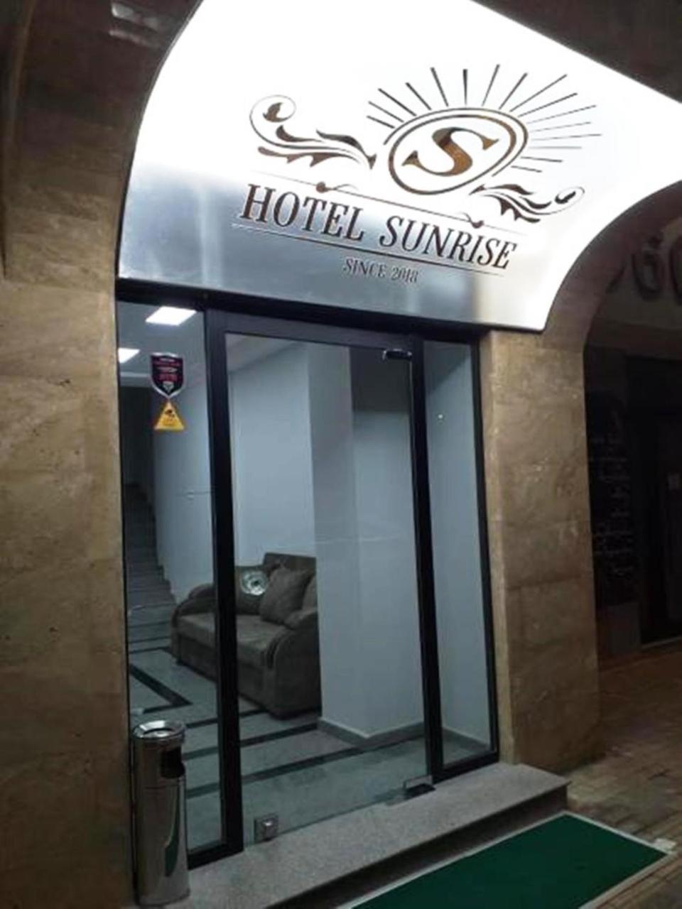 Batumi Hotel エクステリア 写真